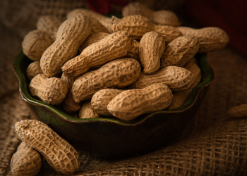 Enerjisi Yüksek Atıştırmalık: Yer Fıstığının Sağlığa Katkısı